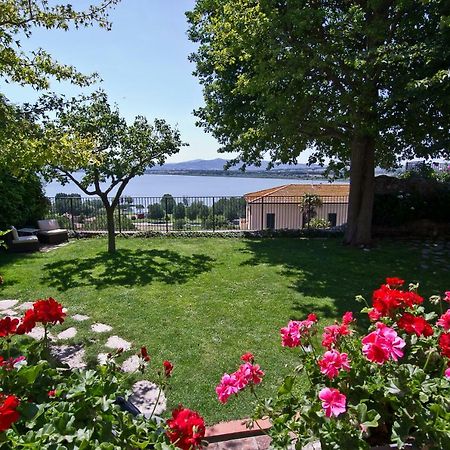 Bed and Breakfast Il Torrione Кастильоне-дель-Лаго Экстерьер фото