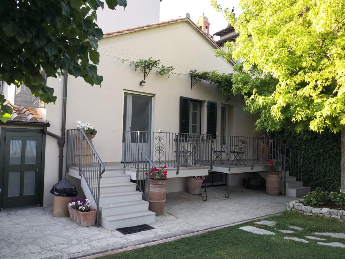 Bed and Breakfast Il Torrione Кастильоне-дель-Лаго Экстерьер фото
