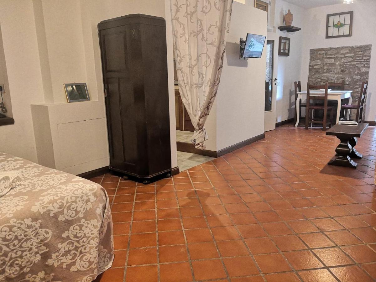 Bed and Breakfast Il Torrione Кастильоне-дель-Лаго Экстерьер фото