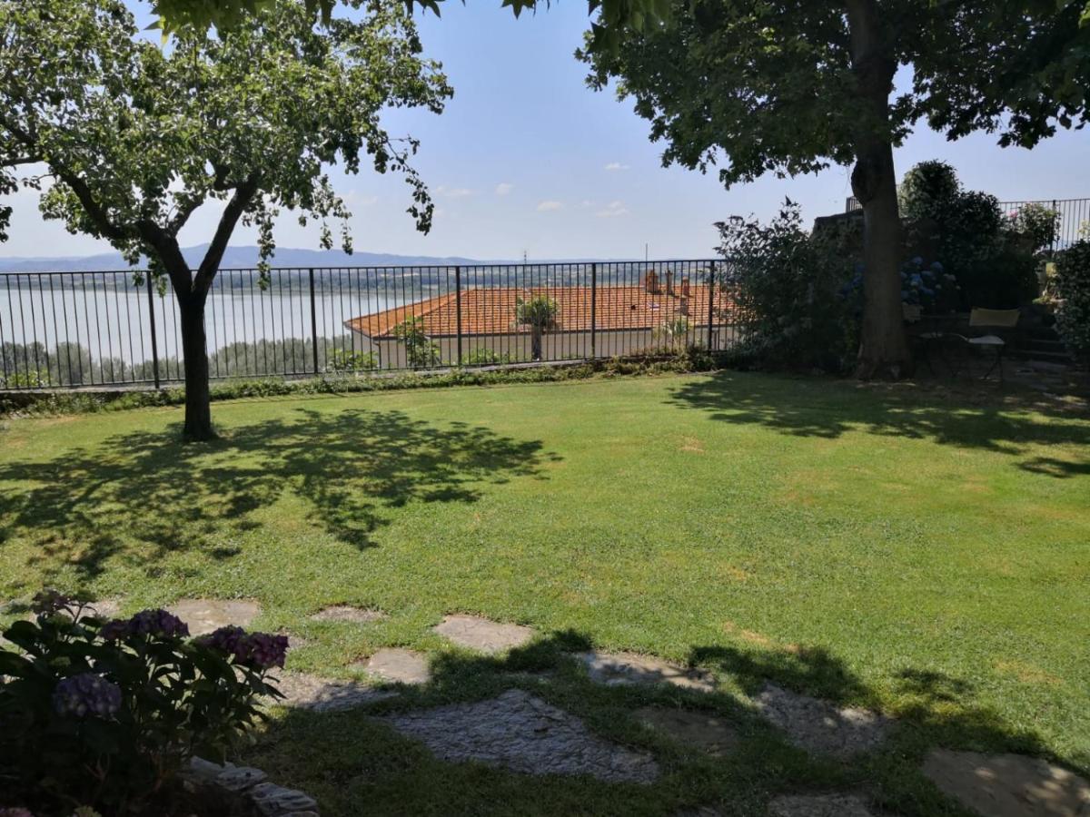 Bed and Breakfast Il Torrione Кастильоне-дель-Лаго Экстерьер фото