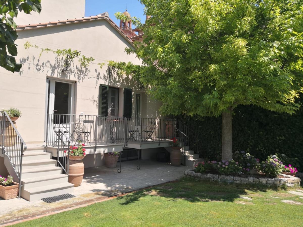 Bed and Breakfast Il Torrione Кастильоне-дель-Лаго Экстерьер фото