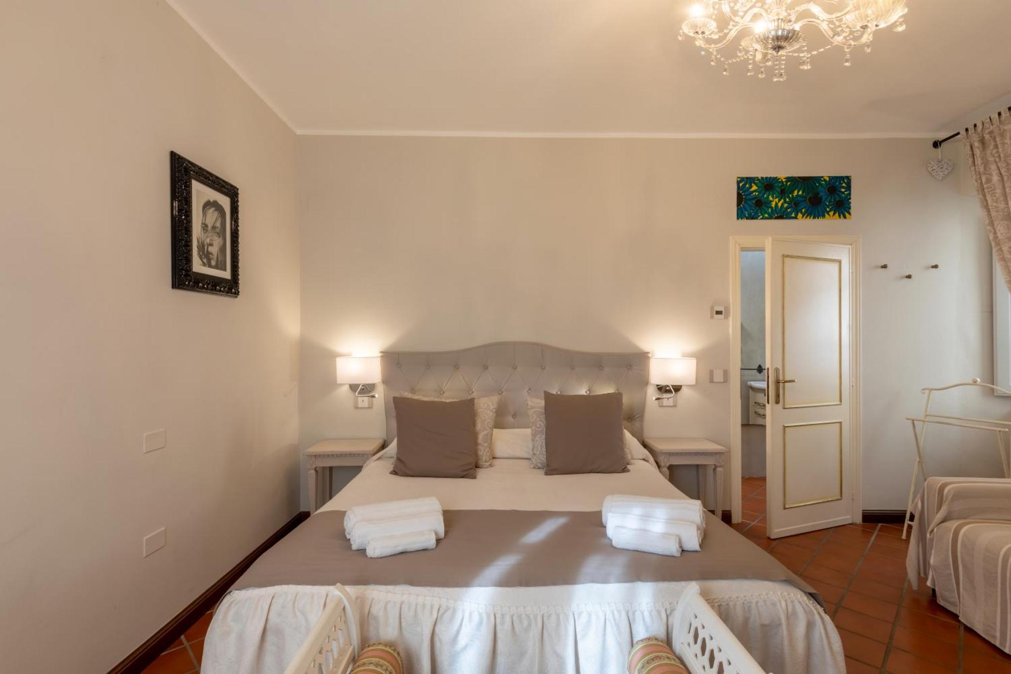 Bed and Breakfast Il Torrione Кастильоне-дель-Лаго Экстерьер фото