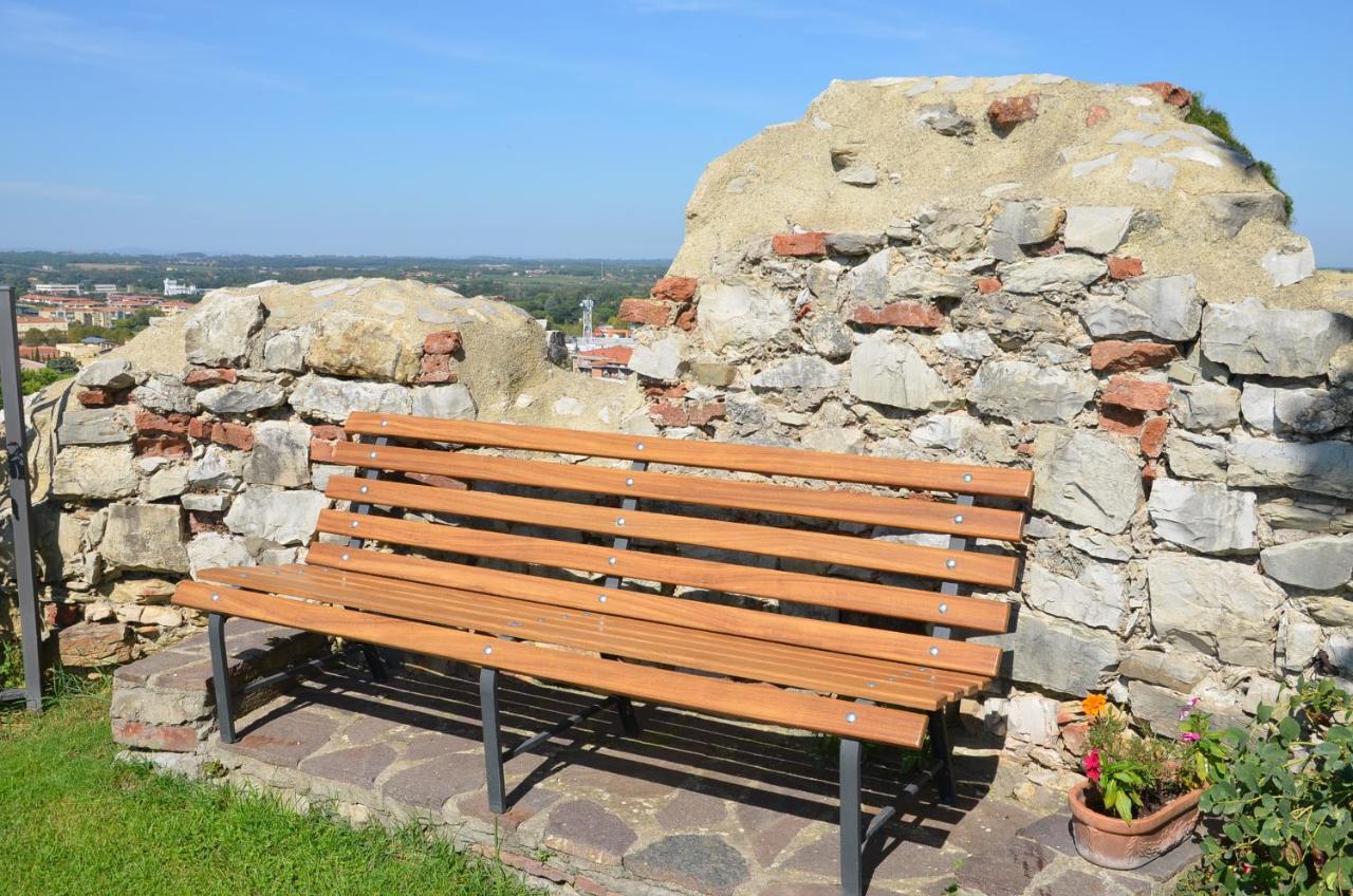 Bed and Breakfast Il Torrione Кастильоне-дель-Лаго Экстерьер фото